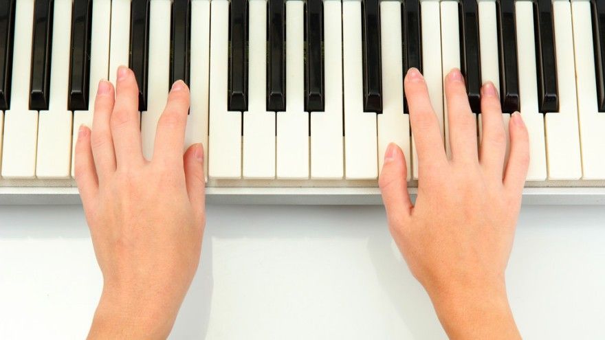 Unlock the Beauty of Piano Playing: Explore Beethoven's Masterpieces Online！