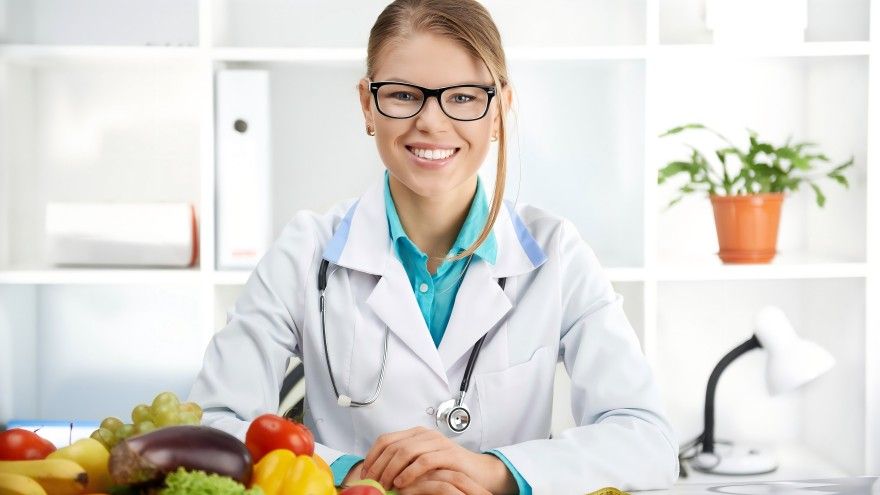 Three popular nutrition online programs!