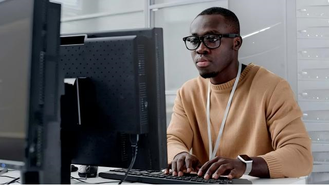 DeVry University - Online