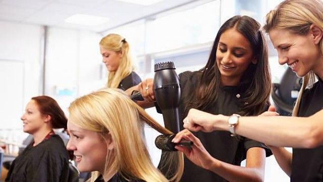 American College of Hairstyling - Des Moines