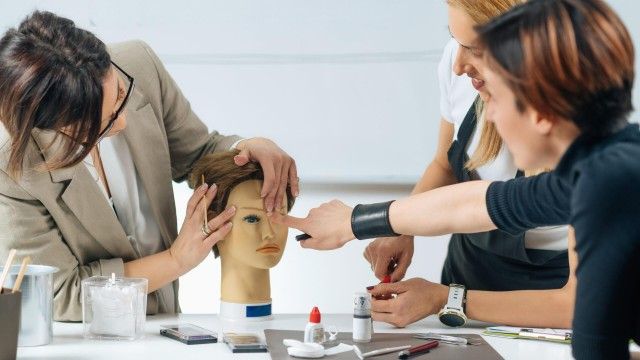 Loraines Academy & Spa - St. Petersburg