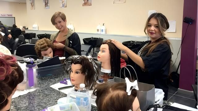 Thanh Le College School of Cosmetology