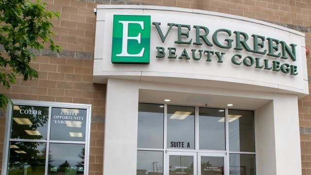 Evergreen Beauty College - Everett