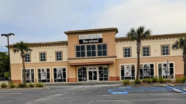 Paul Mitchell the School - Charleston