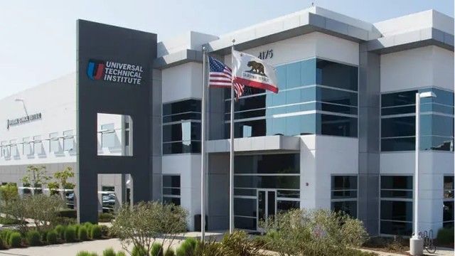 Universal Technical Institute - Lisle