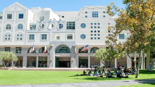 Fashion Institute of Design & Merchandising - Los Angeles