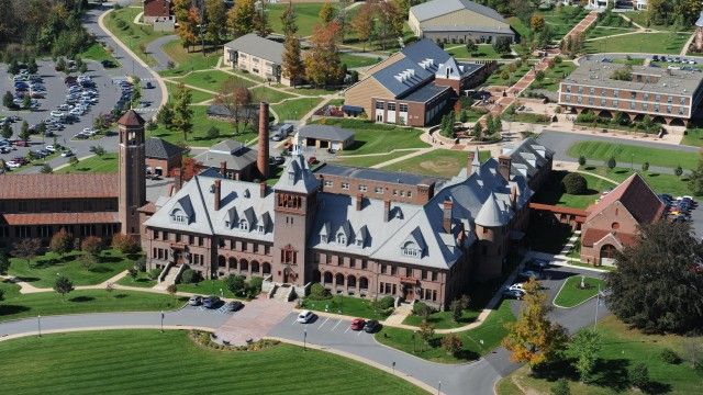 Mount Aloysius College
