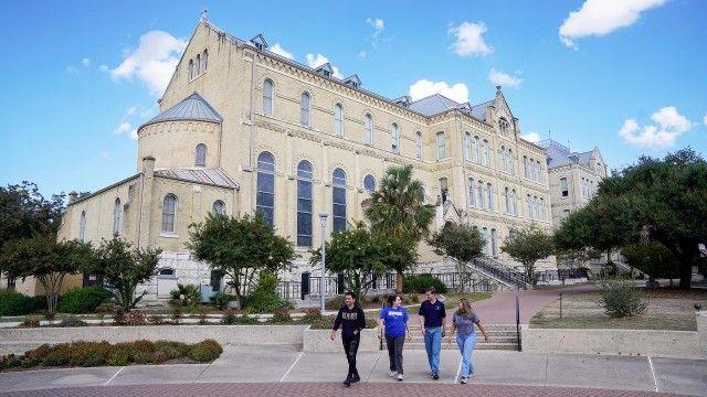 St. Mary's University